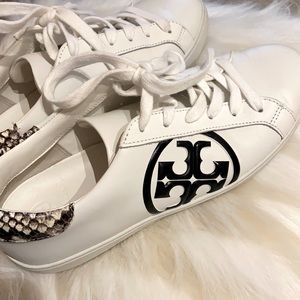 Tory Burch Sneakers